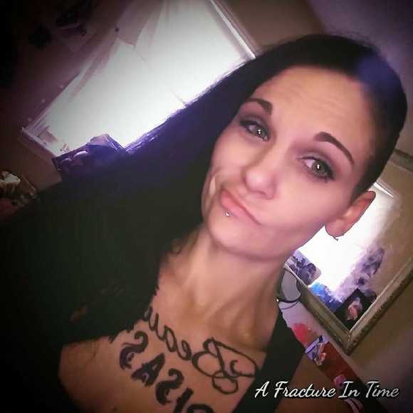 Meet your Posher, Dacia - Picture 1 of 1